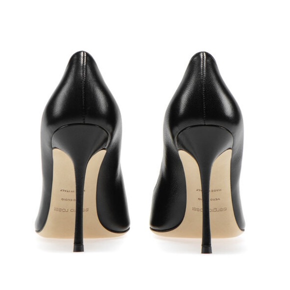 Sergio Rossi Black Pump - Picture 3 of 11